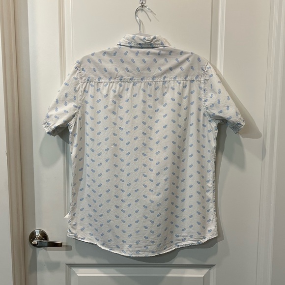 Airwalk Pineapple Print Casual Short Sleeve Button-Up - Picture 3 of 11